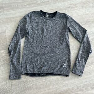 Orangetheory long sleeve Athletic Top Womens Small gray Thumbholes Pilates Yoga